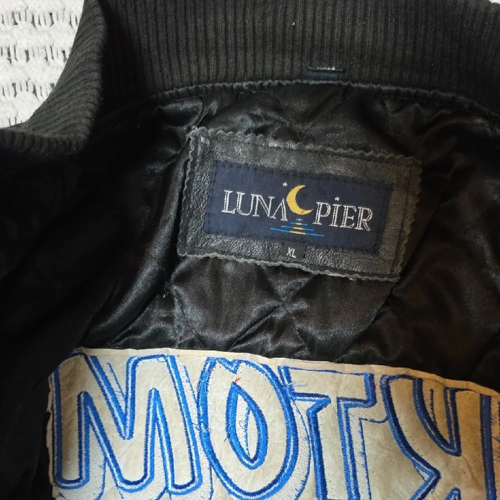 KTOM Radio Salinas, Ca Black Varsity Jacket with Leather Sleeves - Picture 3 of 4